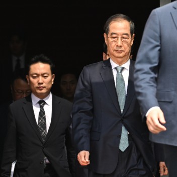 한덕수 단일화 묻자…김문수 '○', 안철수 'X', 한동훈 '△'