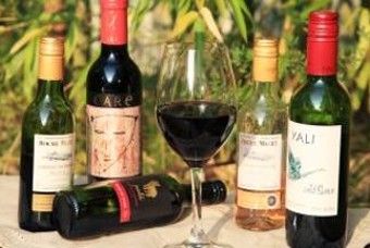 가성비 갑... 편의점 와인 시대가 온다?